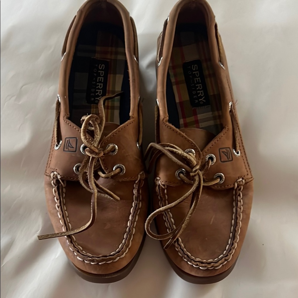 Sperry Tan Leather Boat Shoes